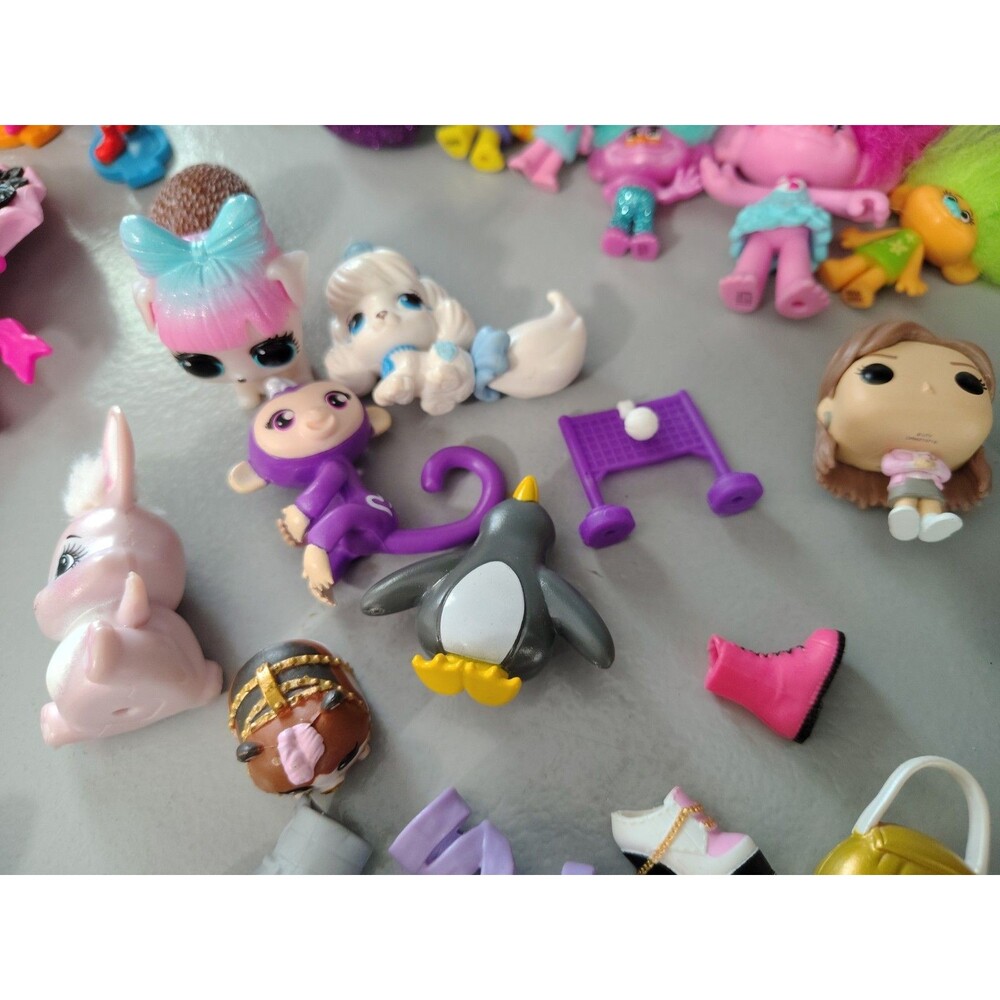Huge 60+pc Random Girl Toys Toy Figure Lot Disney, Trolls, MLPony, Animals Dogs - Picture 5 of 11